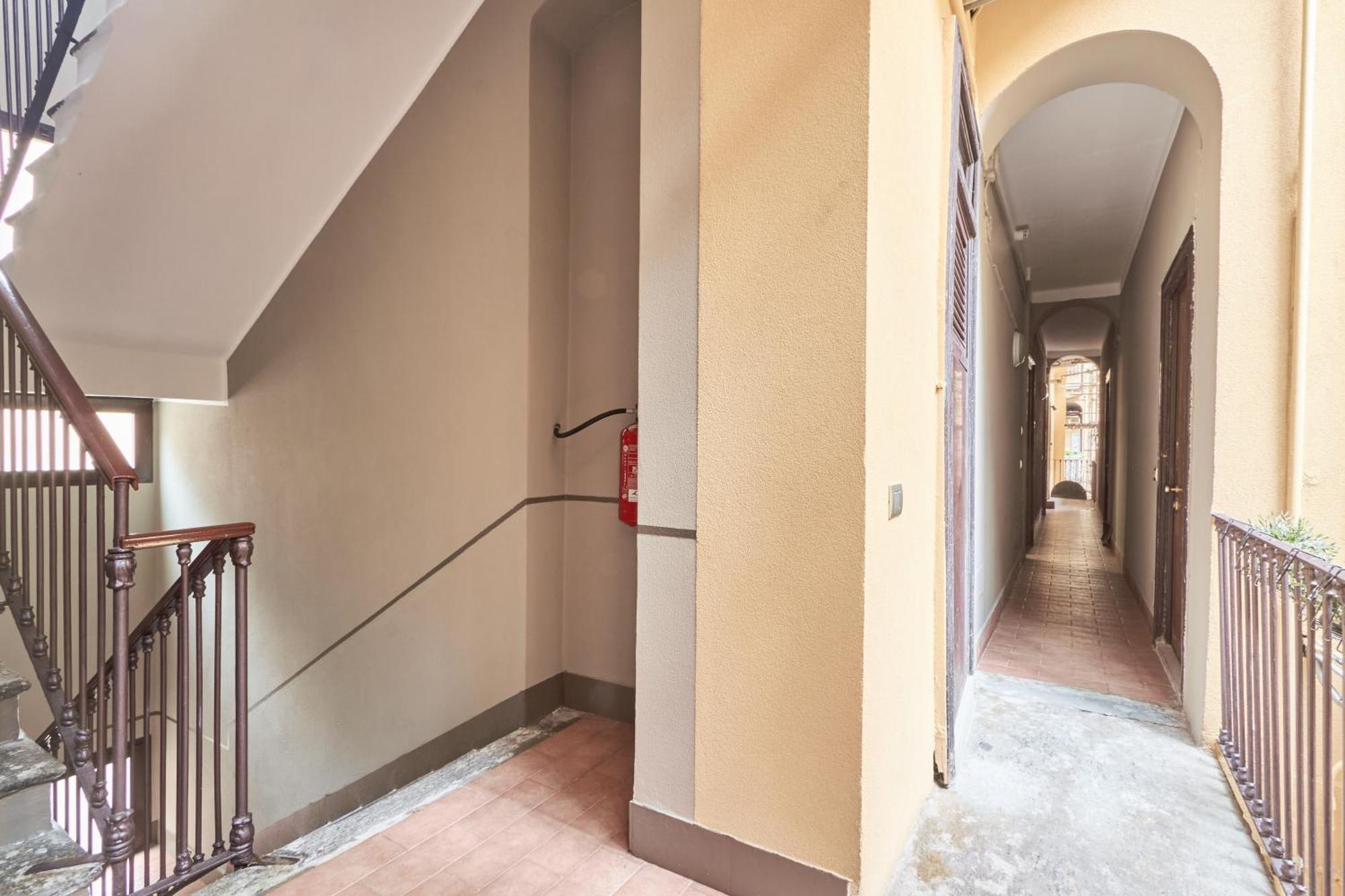 Elegante Appartamento Minimal Dai Tocchi Botanici Milano Eksteriør bilde
